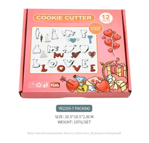 Set emporte-pièce en acier inoxydable 12 pièces thème Saint-Valentin moule à biscuits DIY