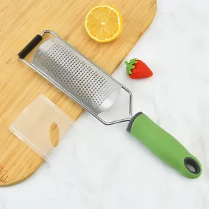 Rallador de queso de acero inoxidable con zester de limon y mango verde ergonomico