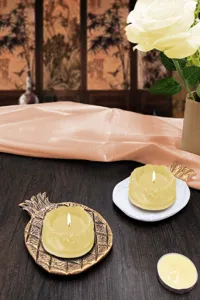 Detailed view of European-style resin pineapple jewelry tray set, elegant desktop storage.