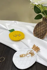 Pineapple resin jewelry tray detail shot, decorative desktop storage dish for rings and necklaces.
