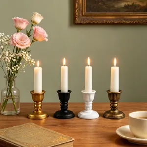 Set de portavelas de resina vintage con velas blancas, pilar romano para decoración del hogar.