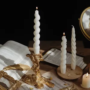 European Retro Candlestick Melted Wax Shape Resin Candle Holder Antique Bronze Gold Silver Table Decor Photography Prop Home Decor