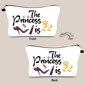 Vorder- und Rückansicht einer weißen Leinwand-Kosmetiktasche mit 'The Princess is 22' Aufdruck