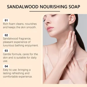 Savon nourrissant au bois de santal avec mousse riche pour un soin quotidien de la peau.