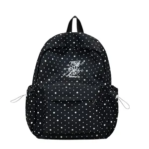 Stylischer schwarzer Rucksack mit großer Kapazität, weißen Sternen und Punkten für Schüler