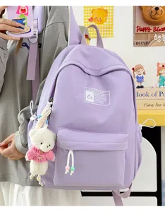Zaino scolastico viola in stile coreano con un simpatico ciondolo a forma di orso bianco