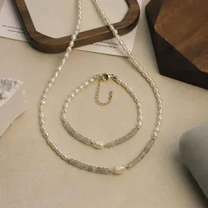 Original Design Natur Süßwasserperle Mondstein Halskette Armband Set Für Damen Nischen Luxus Handgefertigter Schmuck Eleganter Vielseitiger Zubehör