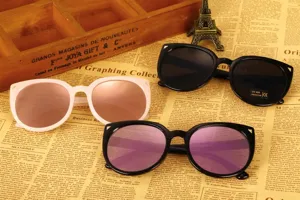 Fashionable cat-ear large frame sunglasses with UV400 protection in multiple lens colors