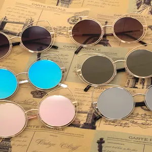 Stylish cat-ear round frame sunglasses with assorted lens colors for fashion-forward looks