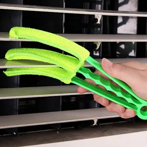 Cepillo de limpieza de microfibra para persianas con múltiples dedos para aire acondicionado.