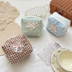 Quilted cosmetic bag with lace heart bow cute makeup storage pouch for daily travel use