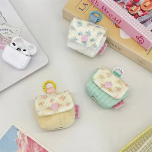 Fundas acolchadas de flores para auriculares AirPods en menta y amarillo, estilo coreano