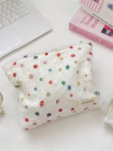 Leuke Koreaanse organza make-uptas met kleurrijke stippen en franje accenten