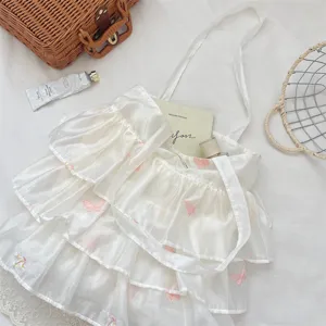 Bolso tote de organza blanco con delicados detalles de bordado de mariposa