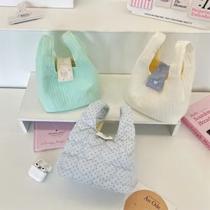 Drie mini gewatteerde opbergtassen in Japanse stijl in mooie diverse pastelkleuren