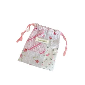 Schöne rosa Patchwork Blumen Kordelzug Beutel, tragbare Make-up und Schmuck Tasche.