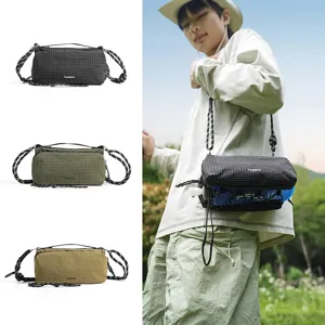 Bolso bandolera de cuadros casual con correa de cuerda, bolso diario ligero neutro exterior.
