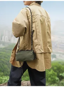 Estiloso bolso cruzado casual a cuadros estilo coreano para mujeres con cómoda correa de cuerda.