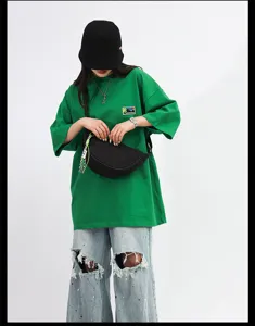 Detailed view of the stylish nylon dumpling shoulder crossbody bag, perfect for daily wear.