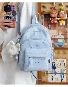 Leuke lichtblauwe mini-rugzak met sterren voor dames, modieuze casual schooltas.