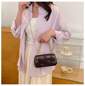 Modische Acryl Bonbon Farbe Umhängetasche, elegante Abendtasche für Damen und Alltag.