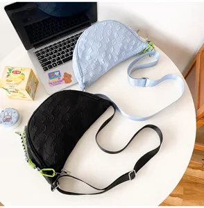 Nylon crescent shoulder bag casual crossbody hobo bag stylish daily handbag for women