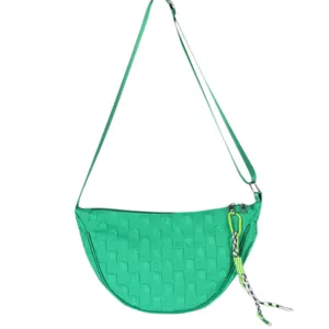 Green woven crescent shoulder bag for women, stylish crossbody dumpling handbag daily use.