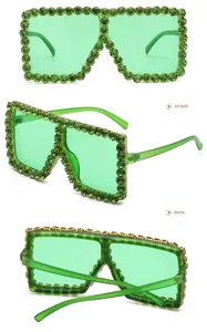 Occhiali da sole quadrati oversize con strass colorati, eleganti occhiali verdi fashion.