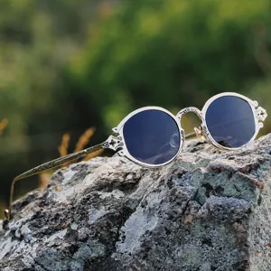 Retro steampunk gothische ovale metalen zonnebril met prachtig gegraveerde pootjes uniek