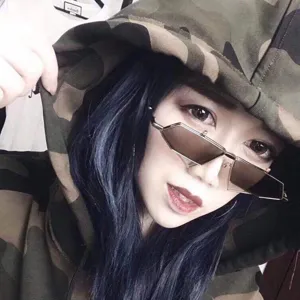 Trendy vintage flip sunglasses for women, unique geometric Harajuku style sun glasses.