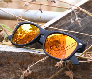 Classic retro 2140 style sunglasses with colorful polarized lenses for driving and fashion.