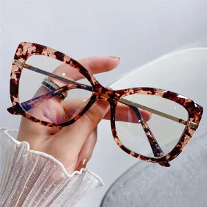 Lunettes Anti-lumière Bleue à la Mode pour Femmes Monture en Métal TR90 Bord Coupé Diamant Monture Optique 9018