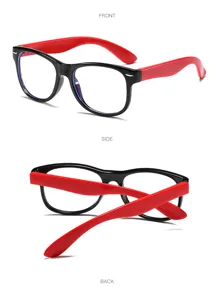 Detailansicht der Kinder Blaulichtfilter Brille mit schwarzem Gestell und roten Bügeln.
