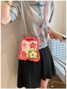 Borsa a tracolla floreale all'uncinetto fatta a mano, borsa a tracolla in maglia vintage.