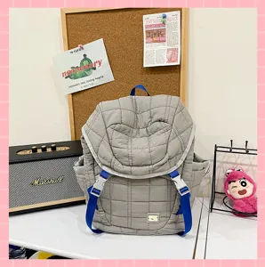 Sac à dos matelassé tendance de grande capacité avec rabat, cartable gris décontracté pour étudiants