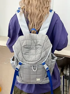 Petit Sac à Dos Pour Femmes Hiver Rembourré Matelassé Décontracté École Sac de Livre Léger Cordon Daypack Gris Sac de Voyage de Mode