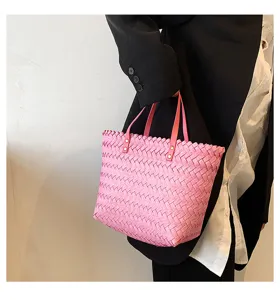 Pink Woven Tote Bag Stylish Casual Handbag Elegant Women Shopping Bag Spring Fashion Accessory