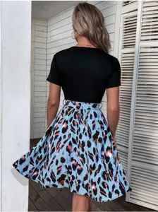 Femme manches courtes bloc de couleur patchwork robe evasee imprime leopard bleu chic