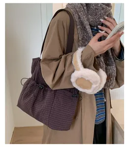 Koreanischer brauner karierter Plissee Shopper Umhängetasche für Damen Winter große Kapazität