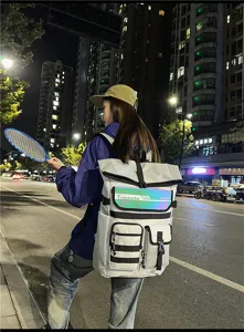 Grand sac à dos de voyage de fitness en plein air avec bande réfléchissante pour hommes