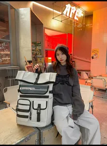 Grand sac à dos tactique d'extérieur avec haut enroulable, sac de voyage multi-poches décontracté.
