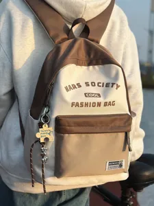 Modischer farbblockierter Studenten Schulrucksack mit grossem Fassungsvermogen fur Alltag.