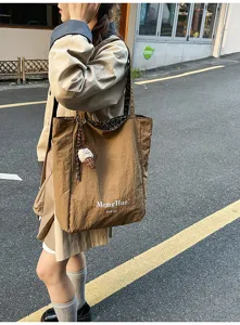 Lässige große Kapazität Kontrast Leopardenmuster Damen Tote Schultertasche Detail Ansicht Stil