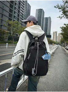 Sac à dos de voyage fitness outdoor mode grande capacité vue détail pour cartable étudiant.