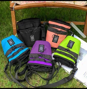 Borsa a secchiello alla moda piccola borsa a tracolla in tela multicolore streetwear neutra