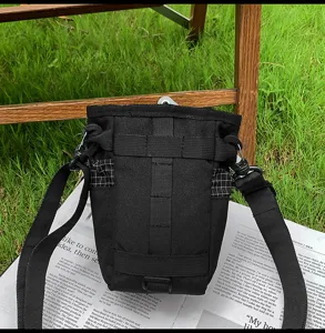 Borsa a tracolla tattica nera, borsa messenger urbana cool, borsa giornaliera resistente.