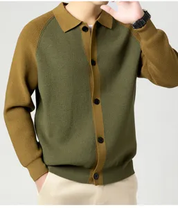 Detail cardigan homme en maille, col polo bloc de couleur, texture patte de boutons automne.