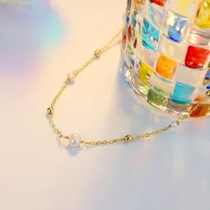 Elegant natural freshwater pearl gold chain necklace, versatile clavicle chain jewelry.