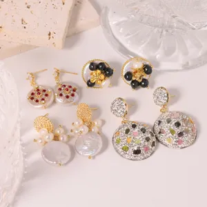 Elegante Barockperlen und Kristall Blumen Ohrringe Set mit stilvollem koreanischem Design.