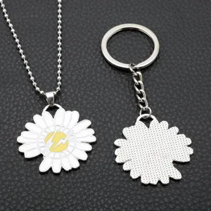 Mode Coréenne Allié Marguerite Fleur Pendentif Collier Et Porte-clés Ensemble Mignon Tournesol Symbole de Paix Bijoux Cadeau